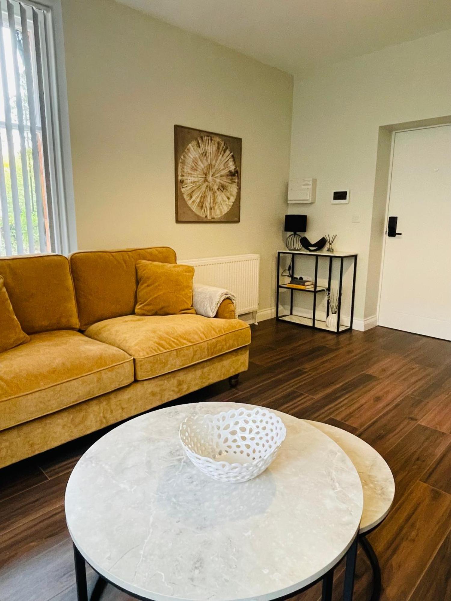 Eastwood Lodge Apartment No1 ウッドホール・スパ エクステリア 写真