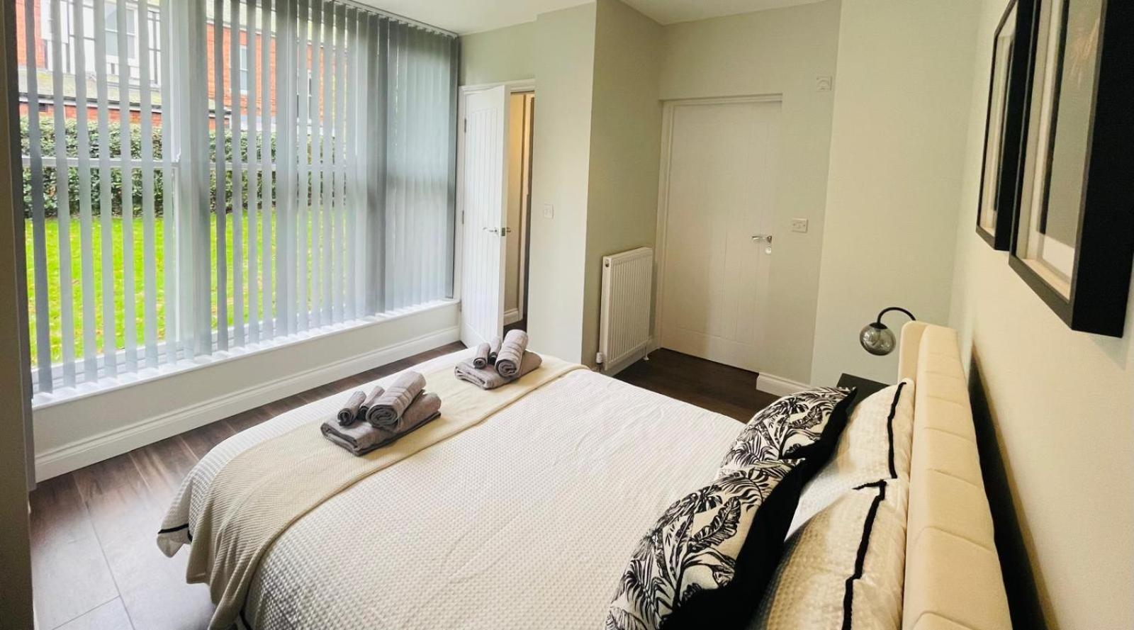 Eastwood Lodge Apartment No1 ウッドホール・スパ エクステリア 写真